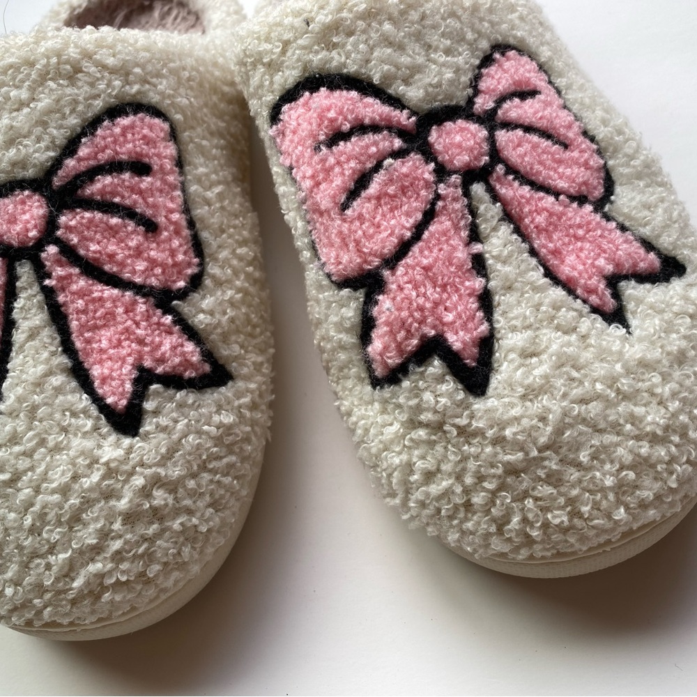 Slippers pink bow 8.5